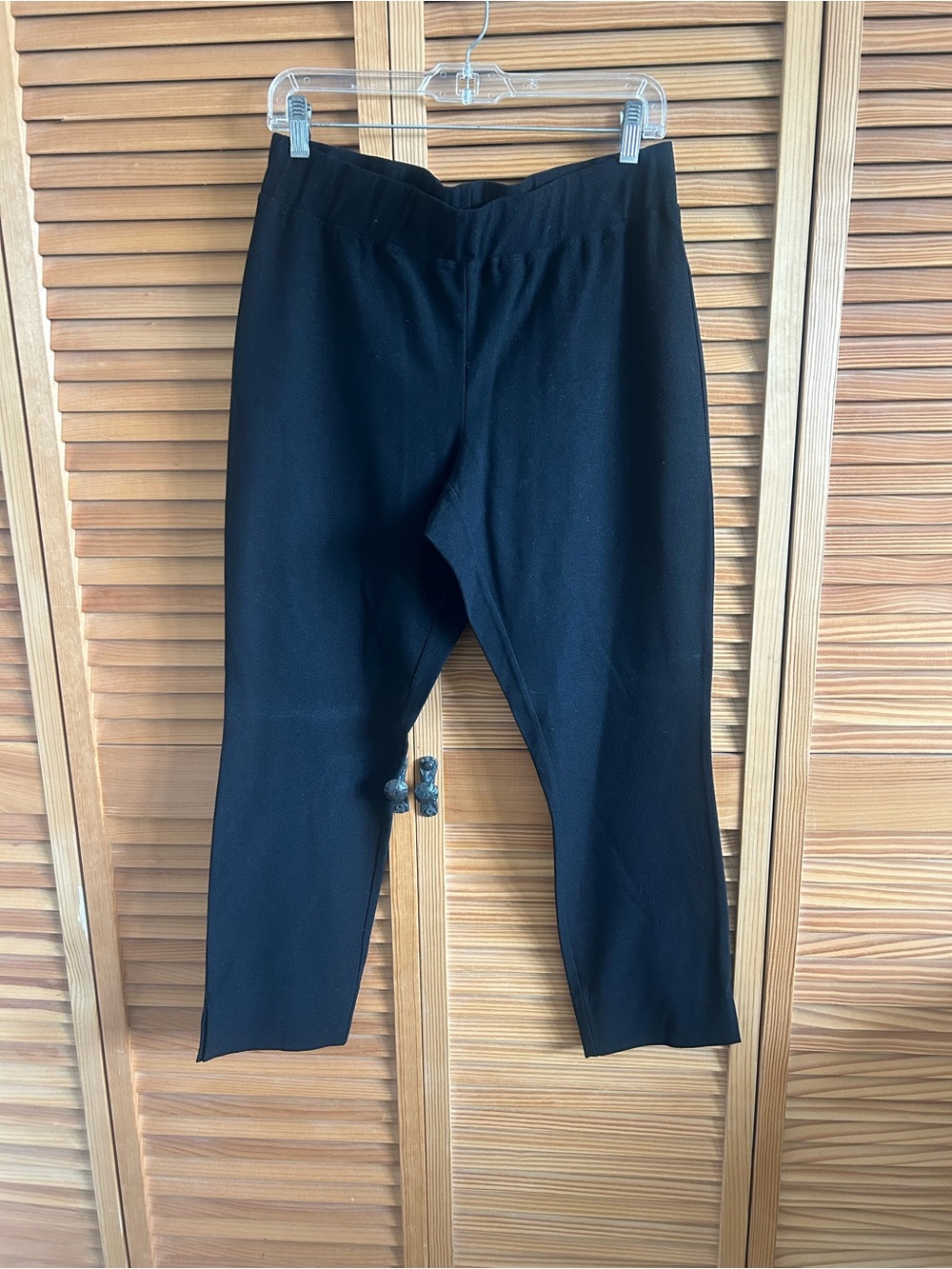 Eileen Fisher Black Elastic Waist Capri Pants